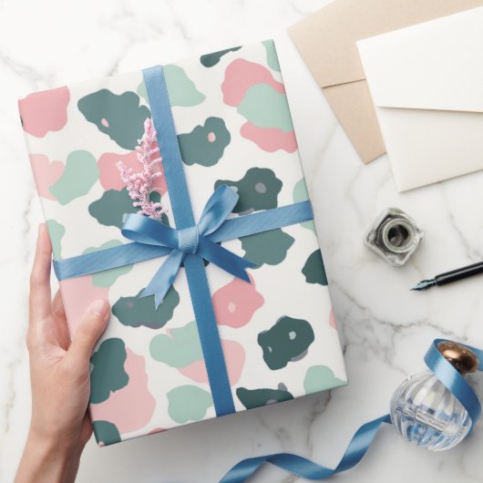 Pink Mint Pastel Leopard Spots Geschenkpapier (Schenken)