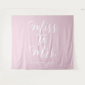Pink Miss an Mrs. Brautparty Modernes Banner Wandteppich (Vorderseite (Horizontal))
