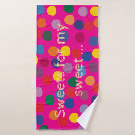 Pink mit bunten Punkten und Schriftzug - Badhandtuch Set