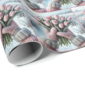Pink Mittens Holding Tulip Bouquet Geschenkpapier (Rolleneckpunkt)