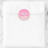 Pink Monogram Name Script Runder Aufkleber (Tasche)