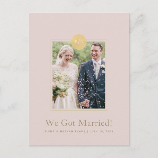 Pink Monogram Wedding Announcement Foto Postkarte (Vorderseite)