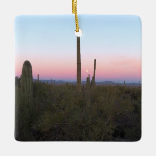 Pink Moon over Saguaro at Sunrise Keramikornament (Vorderseite)