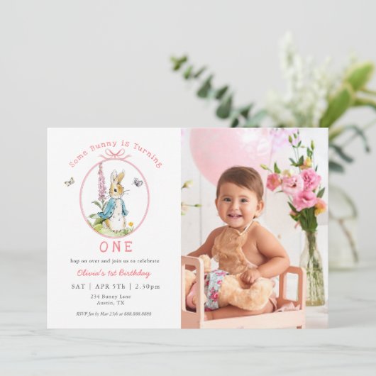 Pink Niedlich Peter Rabbit 1. Foto Einladung (Stehend Vorderseite)