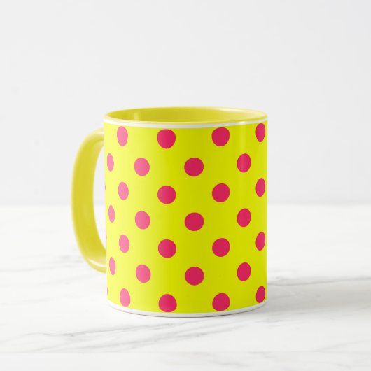 Pink On Yellow Polka Dots Pattern Design Tasse (Vorderseite Links)