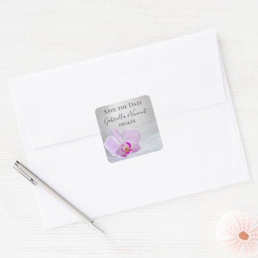Pink Orchid und Bridal Veil Hochzeit Save the Date Quadratischer Aufkleber (Umschlag)