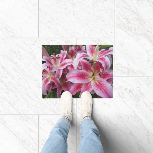 Pink Oriental Lilies Floral Fußmatte (Indoor)