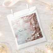 Pink Ornate Pearl and Floral Favor Bag Geschenktütchen (Ausgeschnitten)