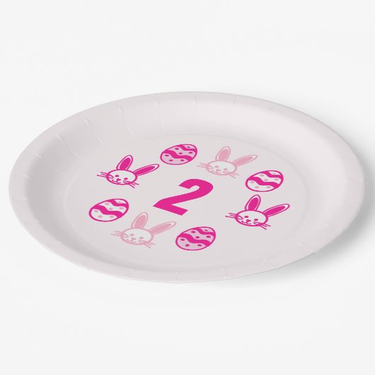 Pink Oster 2. Geburtstag Pappteller (Schrägansicht)