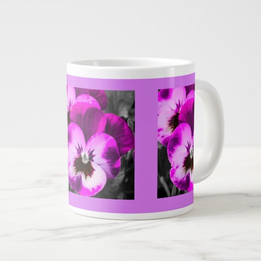 Pink Pansy Cup Jumbo-Tasse (Vorderseite Rechts)