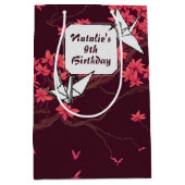 Pink Paper Crane Origami Cherry Blossom Mittlere Geschenktüte (Vorderseite)