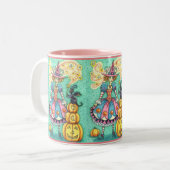 PINK PARTY WITCH IST HALLOWEEN MAGIC, SCHWARZE KAT ZWEIFARBIGE TASSE (Vorderseite Links)