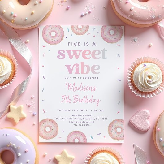 Pink Pastel Donut Five ist ein Sweet Vibe Geburtst Einladung