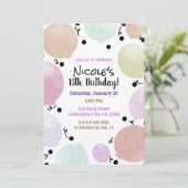 Pink Pastel Party Balloons Geburtstagsfeier Einladung (Stehend Vorderseite)