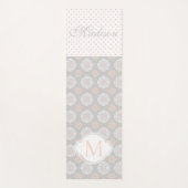 Pink Peach Gray Dots Trendy Monogram Yoga Mat Yogamatte (Vorderseite)