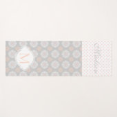 Pink Peach Gray Dots Trendy Monogram Yoga Mat Yogamatte (Vorderseite (Horizontal))