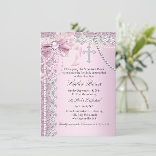 Pink Pearl Bow Cross Heilige Kommunion oder Taufe Einladung (Stehend Vorderseite)