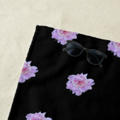 Pink Peony Floral Monogram Lila Black Strandtuch (Beispiel)