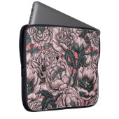 Pink peony flowers and moths laptopschutzhülle (Vorne Rechts)