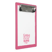 Pink Personalized "Sassy Moma" Mini Klemmbrett (Schrägansicht)