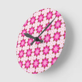 Pink Petal Mosaic pattern Runde Wanduhr (Winkel)