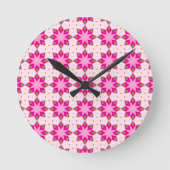 Pink Petal Mosaic pattern Runde Wanduhr (Vorderseite)
