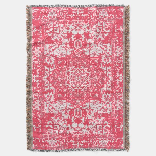 Pink Petals über Kilim Dreams Decke (Vorderseite Vertikal)