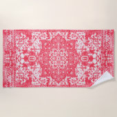 Pink Petals über Kilim Dreams Strandtuch (Vorderseite)