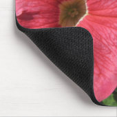Pink Petunias Mousepad (Ecke)