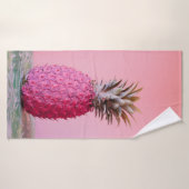 PINK PINEAPPLE BADEHANDTUCH (Badehandtuch)