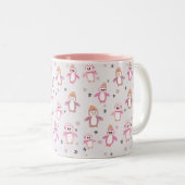 Pink Pinguine Kinder Weihnachten Zweifarbige Tasse (VorderseiteRechts)