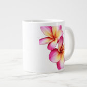 Pink Plumeria Jumbo-Tasse (Vorderseite Rechts)