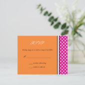 Pink Polka Dot and Mandarine Wedding RSVP (Stehend Vorderseite)