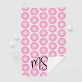Pink Polka Dot Modernes Script Monogram Golf Towel Golfhandtuch (Insitu)