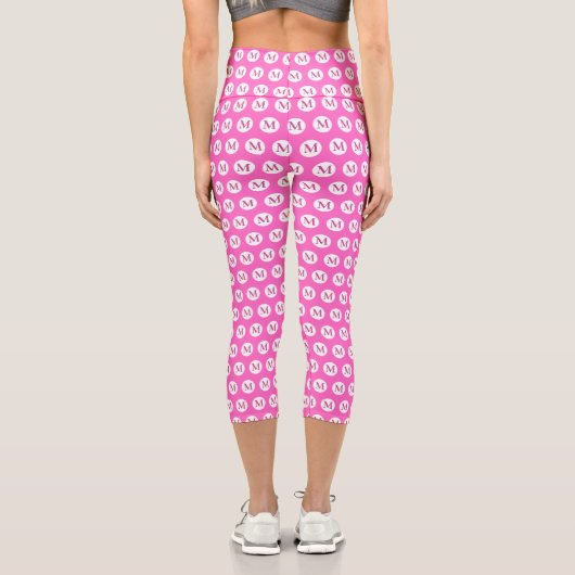 Pink Polka Dot Monogram Capri Leggings (Rückseite)