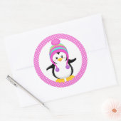 Pink Polka Dot Winter Pinguin Girl Runder Aufkleber (Umschlag)
