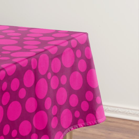 Pink-Polka-Punkt Tischdecke (Beispiel)