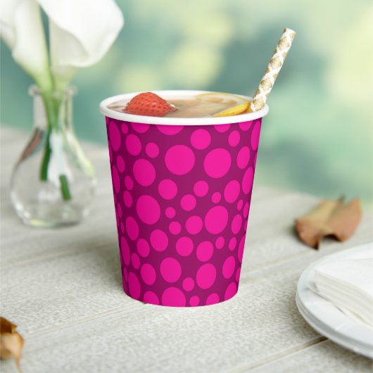 Pink Polska dot paper plate Pappbecher (In Situ)