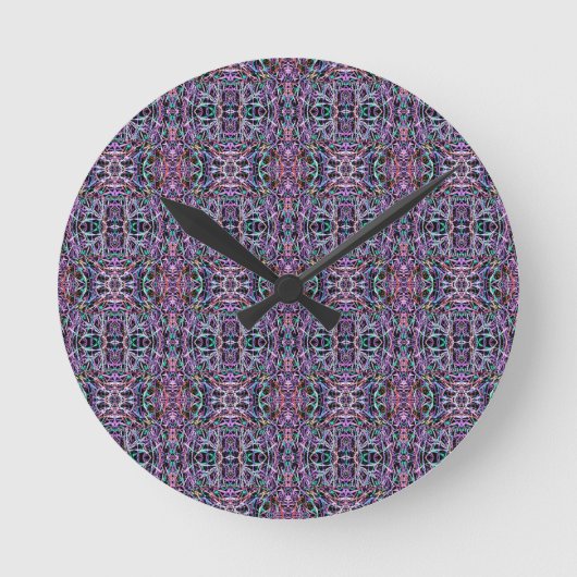 Pink Purple Geometric Runde Wanduhr (Vorderseite)