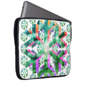 Pink, Purple + Green Snowflakes on Electronics Bag Laptopschutzhülle (Vorne Rechts)