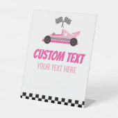 Pink Race Car Racecar Custom Text Party Sockelschild (Vorderseite)