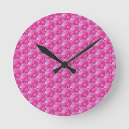 Pink Ranunculus - Modernes Blumendesign Runde Wanduhr