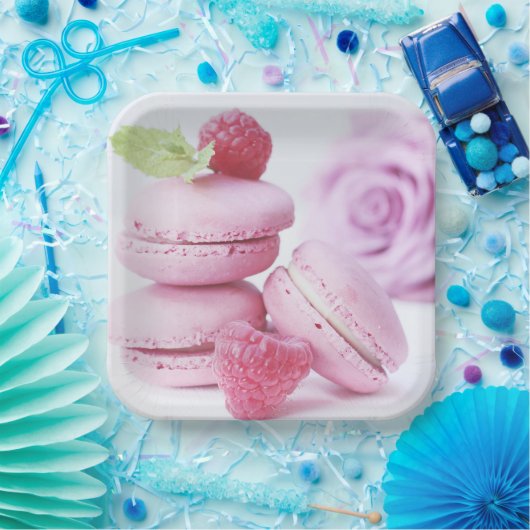 Pink Raspberry Macarons Foto Pappteller (Party)