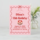 Pink Red Strawberry Cupcake Birthday Invite Einladung (Stehend Vorderseite)