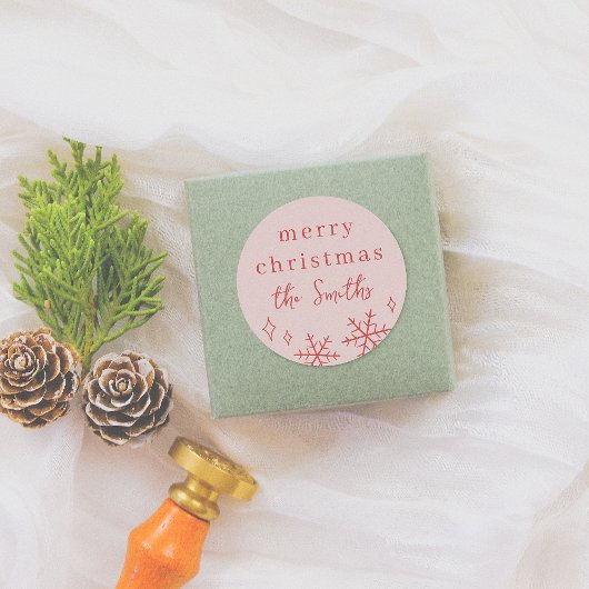 Pink & Red Whimsical Weihnachtsschneeflocken Famil Runder Aufkleber