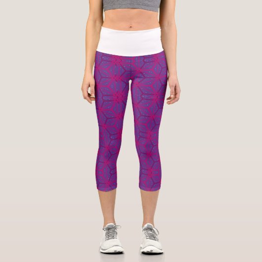 Pink retro geometric pattern  capri leggings (Vorderseite)