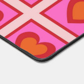 Pink Retro Vintag Checkered Heart Y2K Pattern Schreibtischunterlage (Ecke)