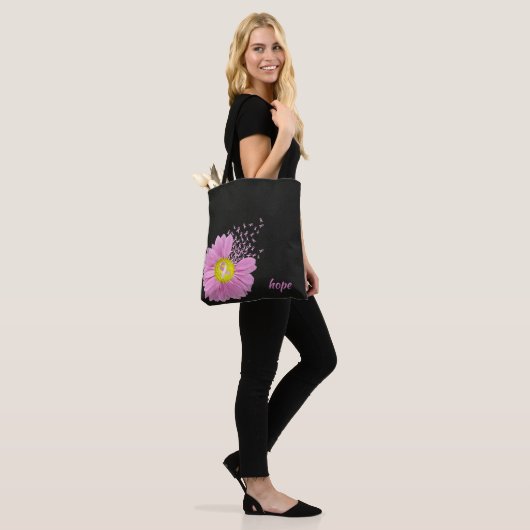 Pink Ribbon Brustkrebs-Bewusstsein Daisy Tasche (Am Model)