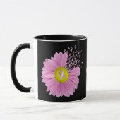 Pink Ribbon Daisy auf schwarz Tasse (Links)