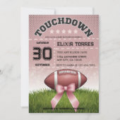 Pink Ribbon Fußball Touchdown Baby Dusche Einladung (Vorderseite)